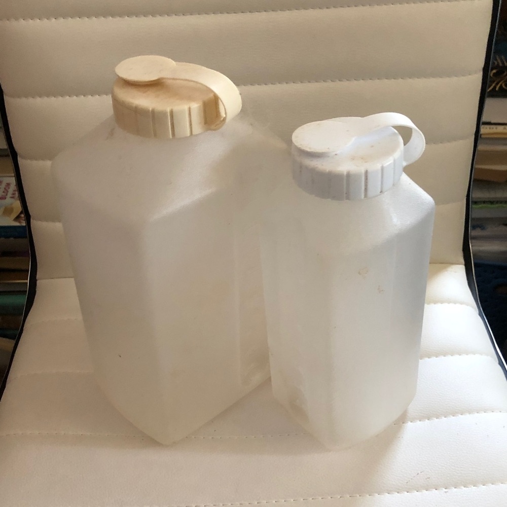 Rubbermaid White Plastic Water Jugs with Screw Caps